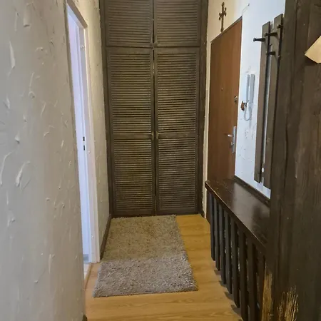 Lejlighed Mieszkanie 100 M Dla 4- 8 Osob *